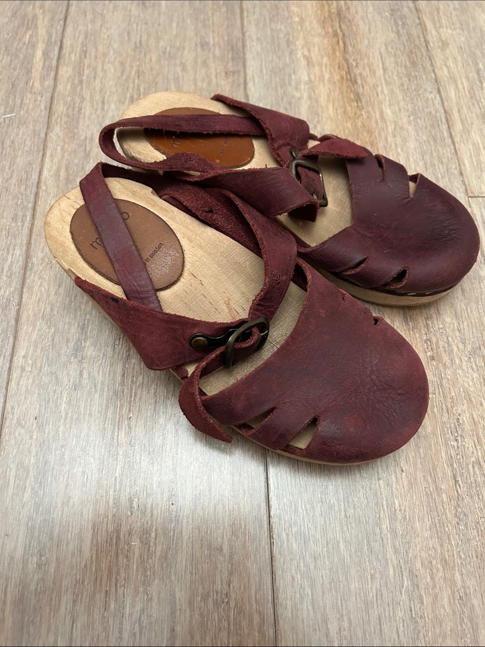 Mabo Maryjane girls clogs Swedish sandals maroon size 29
